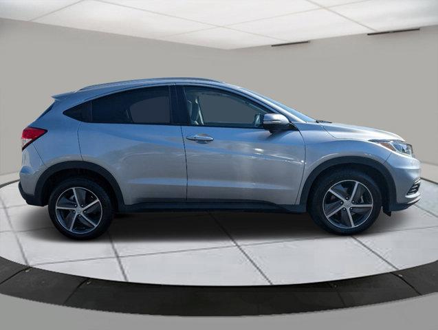 2022 Honda HR-V Vehicle Photo in Greeley, CO 80634-8763