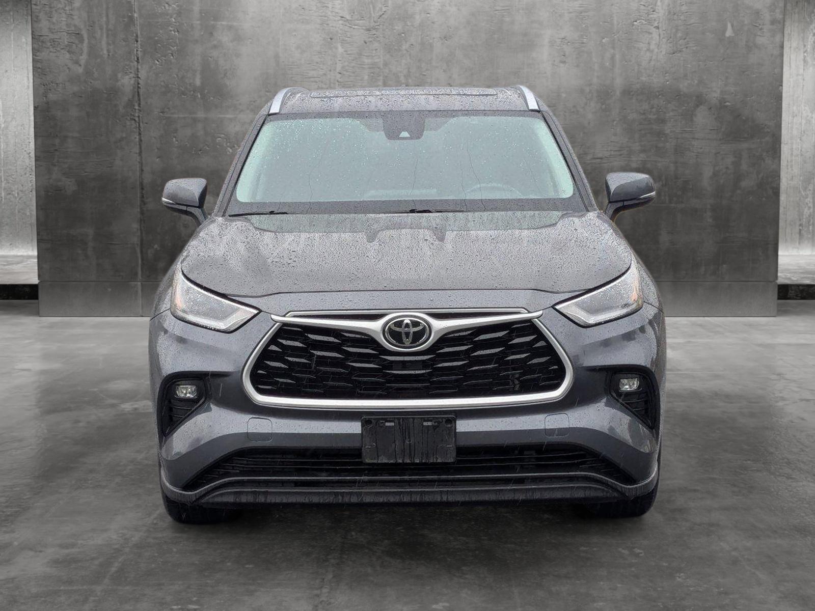 2021 Toyota Highlander Vehicle Photo in Spokane Valley, WA 99212