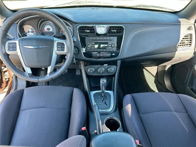 2013 Chrysler 200 Vehicle Photo in GOODYEAR, AZ 85338-1310