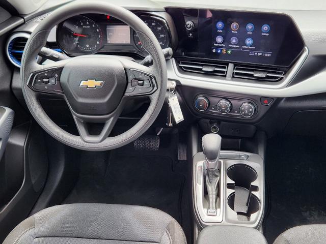 2025 Chevrolet Trax Vehicle Photo in ENNIS, TX 75119-5114