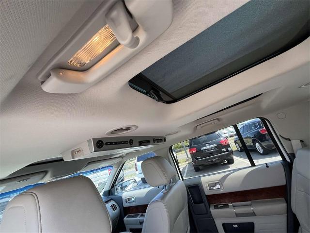 2009 Ford Flex Vehicle Photo in ALCOA, TN 37701-3235