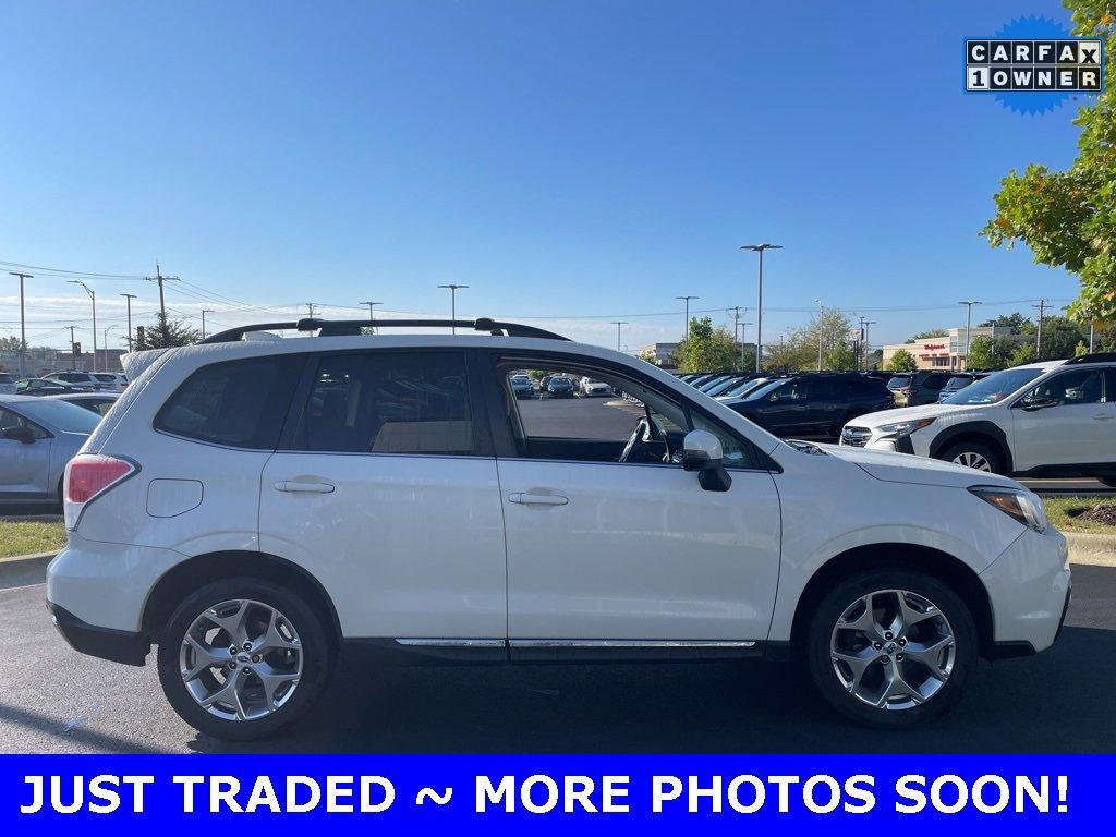 2018 Subaru Forester Vehicle Photo in Saint Charles, IL 60174