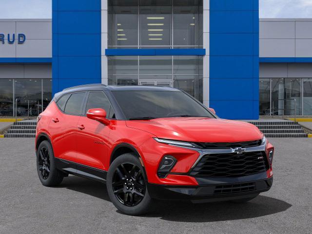 2025 Chevrolet Blazer Vehicle Photo in GREEN BAY, WI 54302-3701