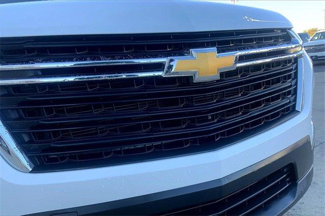 2022 Chevrolet Traverse Vehicle Photo in TOPEKA, KS 66609-0000