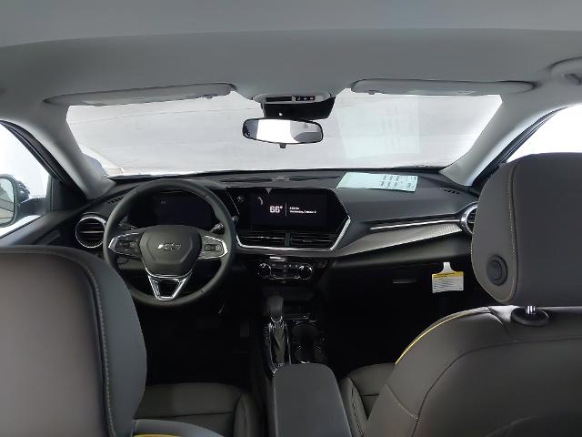 2025 Chevrolet Trax Vehicle Photo in WENTZVILLE, MO 63385-1017