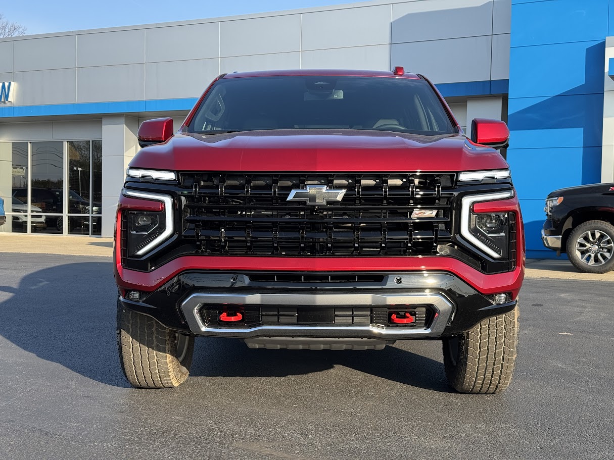 2025 Chevrolet Tahoe Vehicle Photo in BOONVILLE, IN 47601-9633