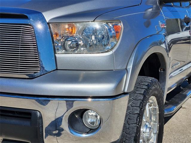 2012 Toyota Tundra 4WD Truck Vehicle Photo in GAINESVILLE, TX 76240-2013