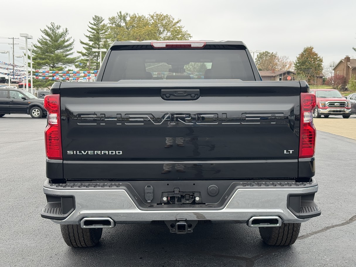 2025 Chevrolet Silverado 1500 Vehicle Photo in BOONVILLE, IN 47601-9633