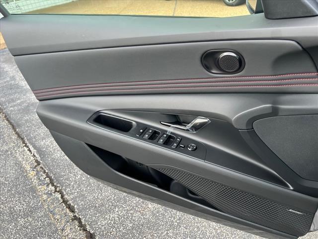 2025 Hyundai ELANTRA Vehicle Photo in O'Fallon, IL 62269