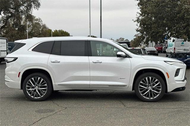 2025 Buick Enclave Vehicle Photo in ELK GROVE, CA 95757-8703