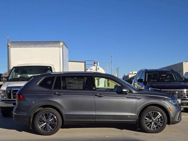 2024 Volkswagen Tiguan Vehicle Photo in WEATHERFORD, TX 76087