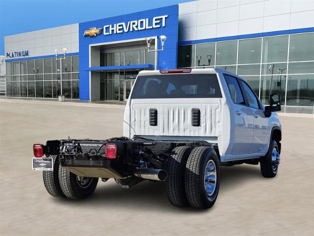 2025 Chevrolet Silverado 3500 HD CC Vehicle Photo in TERRELL, TX 75160-3007