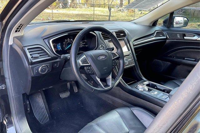 2019 Ford FUSION Vehicle Photo in INDEPENDENCE, MO 64055-1314