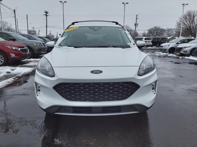 Used 2022 Ford Escape SEL with VIN 1FMCU9CZ2NUA18303 for sale in Monroe, MI