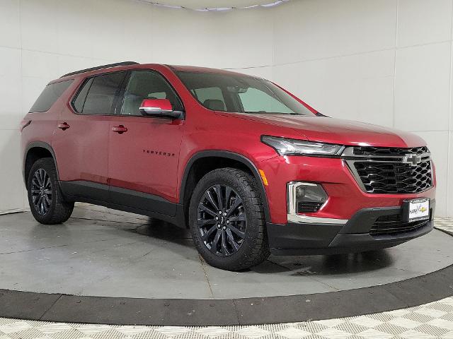 2023 Chevrolet Traverse Vehicle Photo in JOLIET, IL 60435-8135