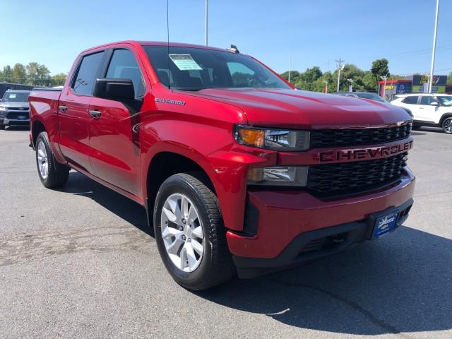 Used 2022 Chevrolet Silverado 1500 Limited Custom with VIN 3GCPYBEK9NG111856 for sale in East Providence, RI