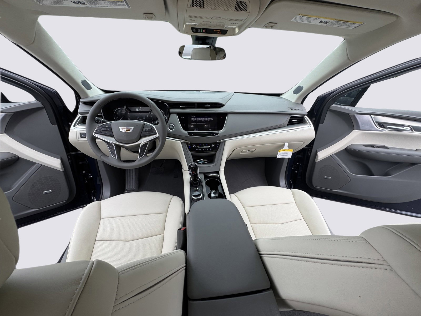 2025 Cadillac XT5 Vehicle Photo in LEOMINSTER, MA 01453-2952