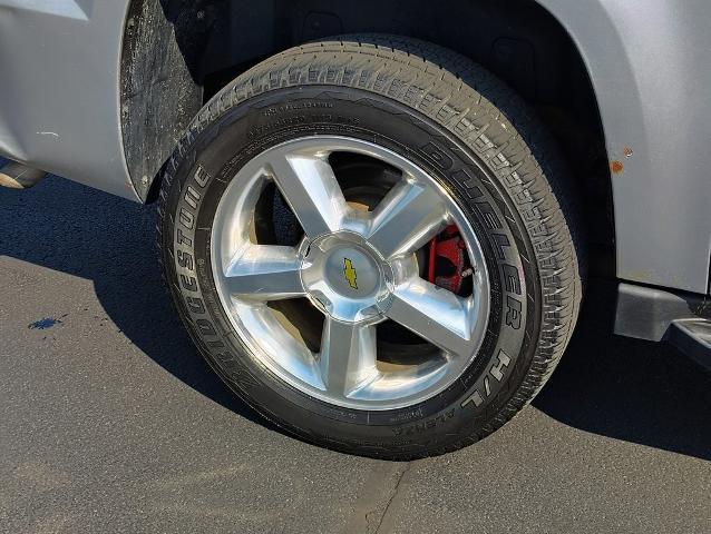 2012 Chevrolet Avalanche Vehicle Photo in GREEN BAY, WI 54304-5303