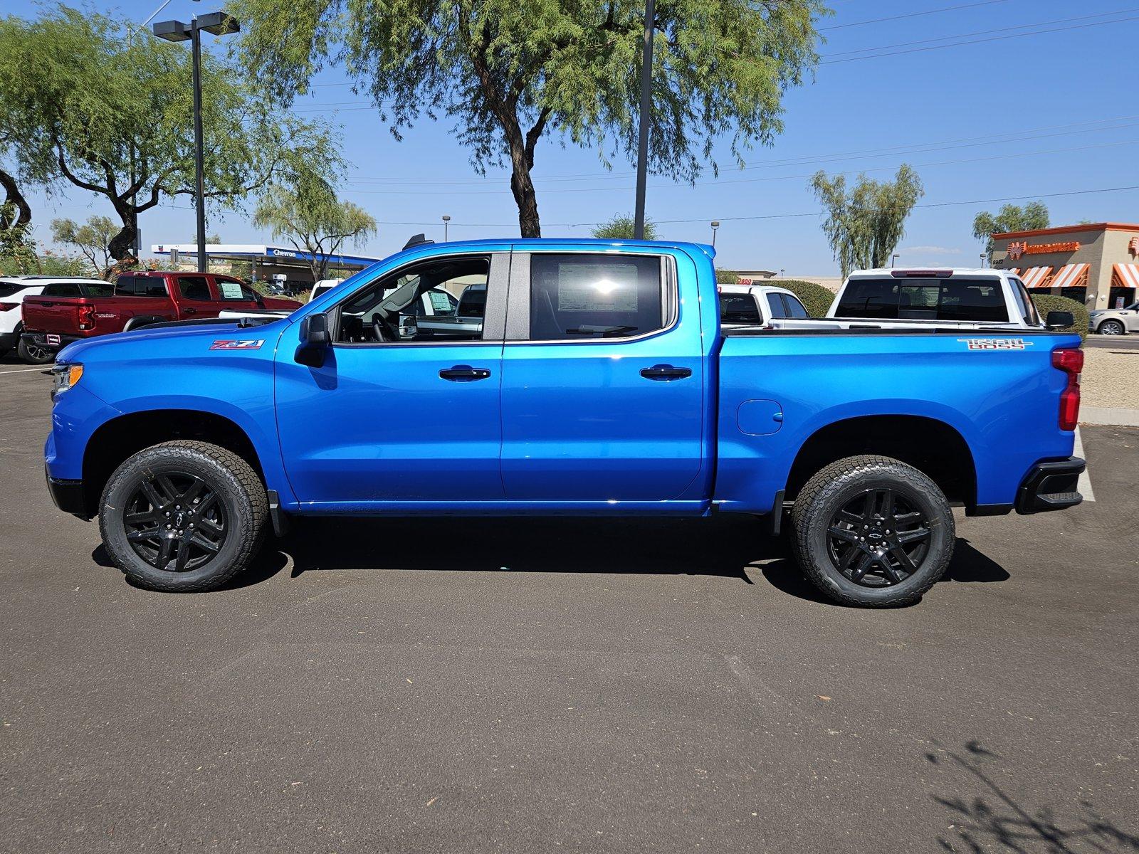 2025 Chevrolet Silverado 1500 Vehicle Photo in PEORIA, AZ 85382-3715