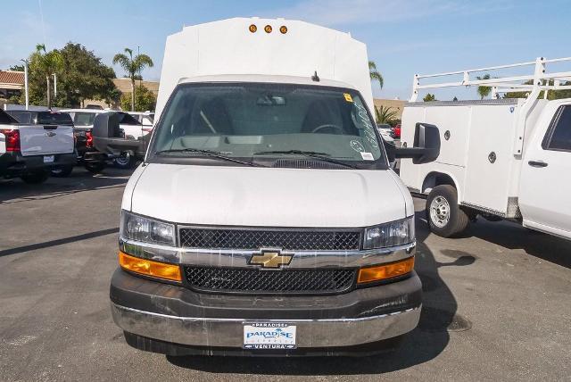 2024 Chevrolet Express Commercial Cutaway Vehicle Photo in VENTURA, CA 93003-8585