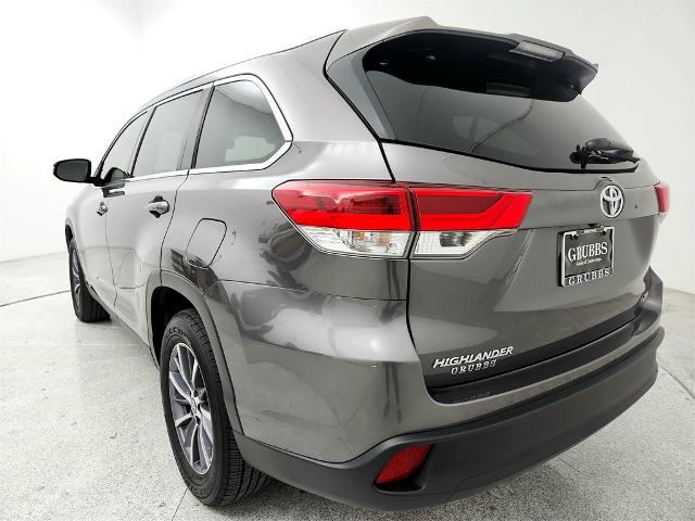 2019 Toyota Highlander Vehicle Photo in Grapevine, TX 76051