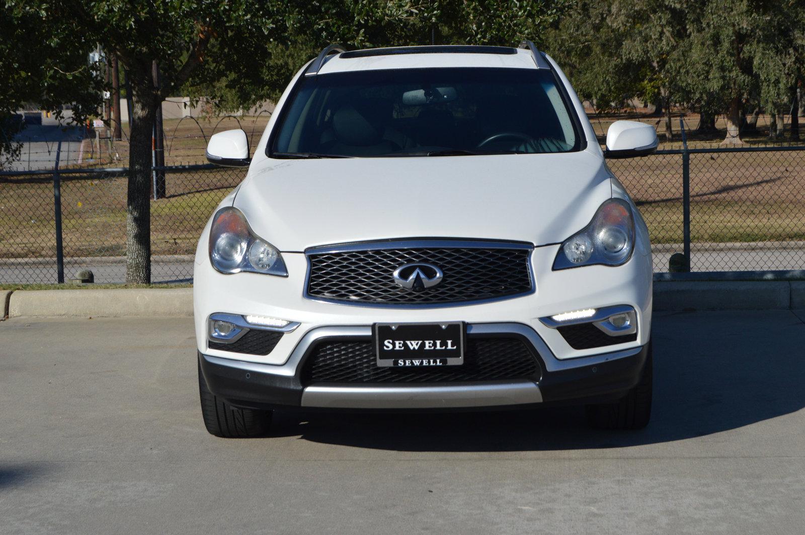 2016 INFINITI QX50 Vehicle Photo in Houston, TX 77090