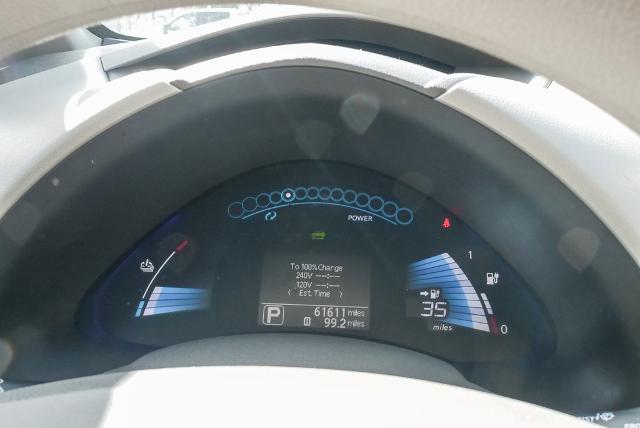 2011 Nissan LEAF Vehicle Photo in VENTURA, CA 93003-8585