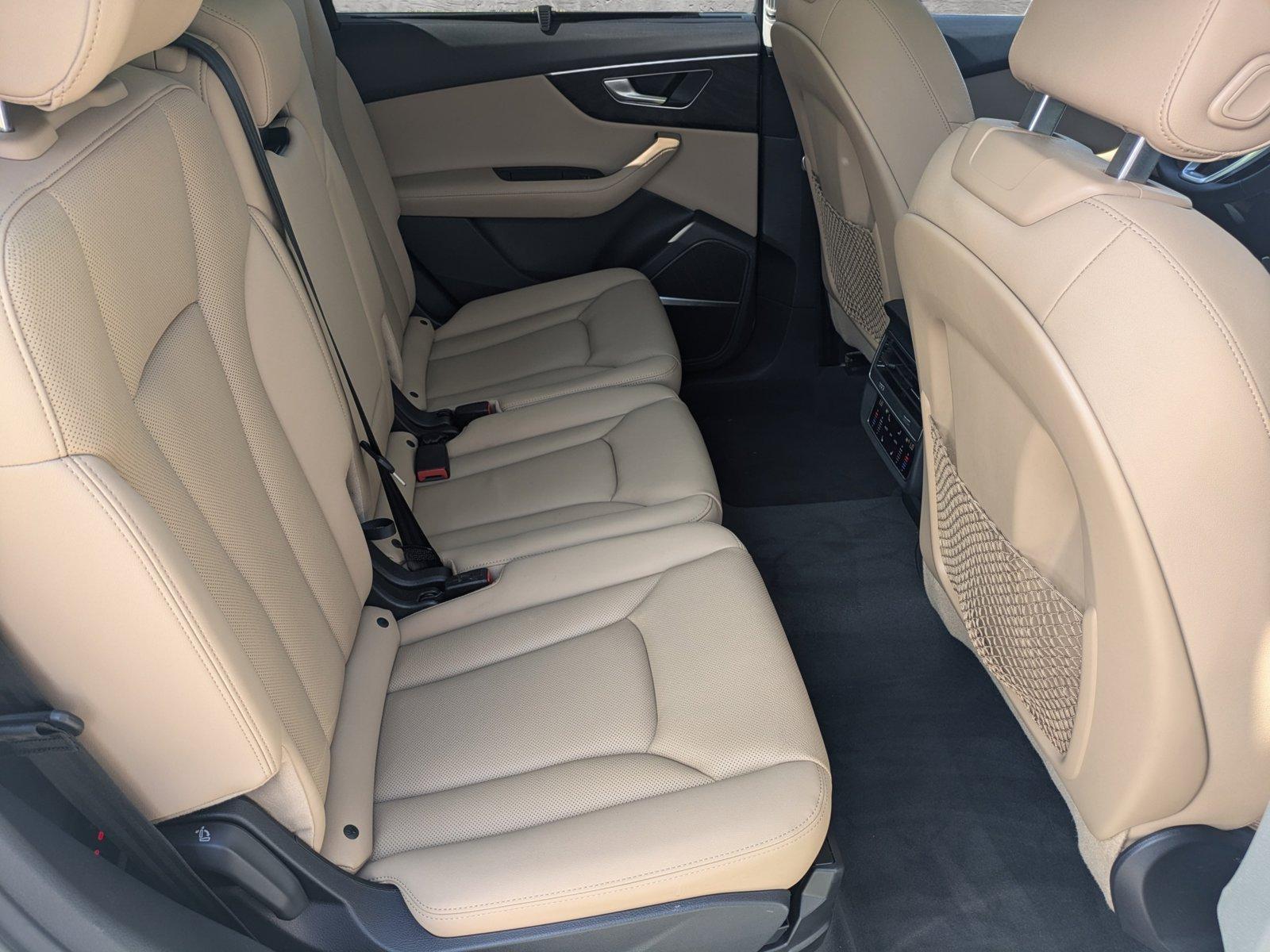 2021 Audi Q7 Vehicle Photo in Sarasota, FL 34231