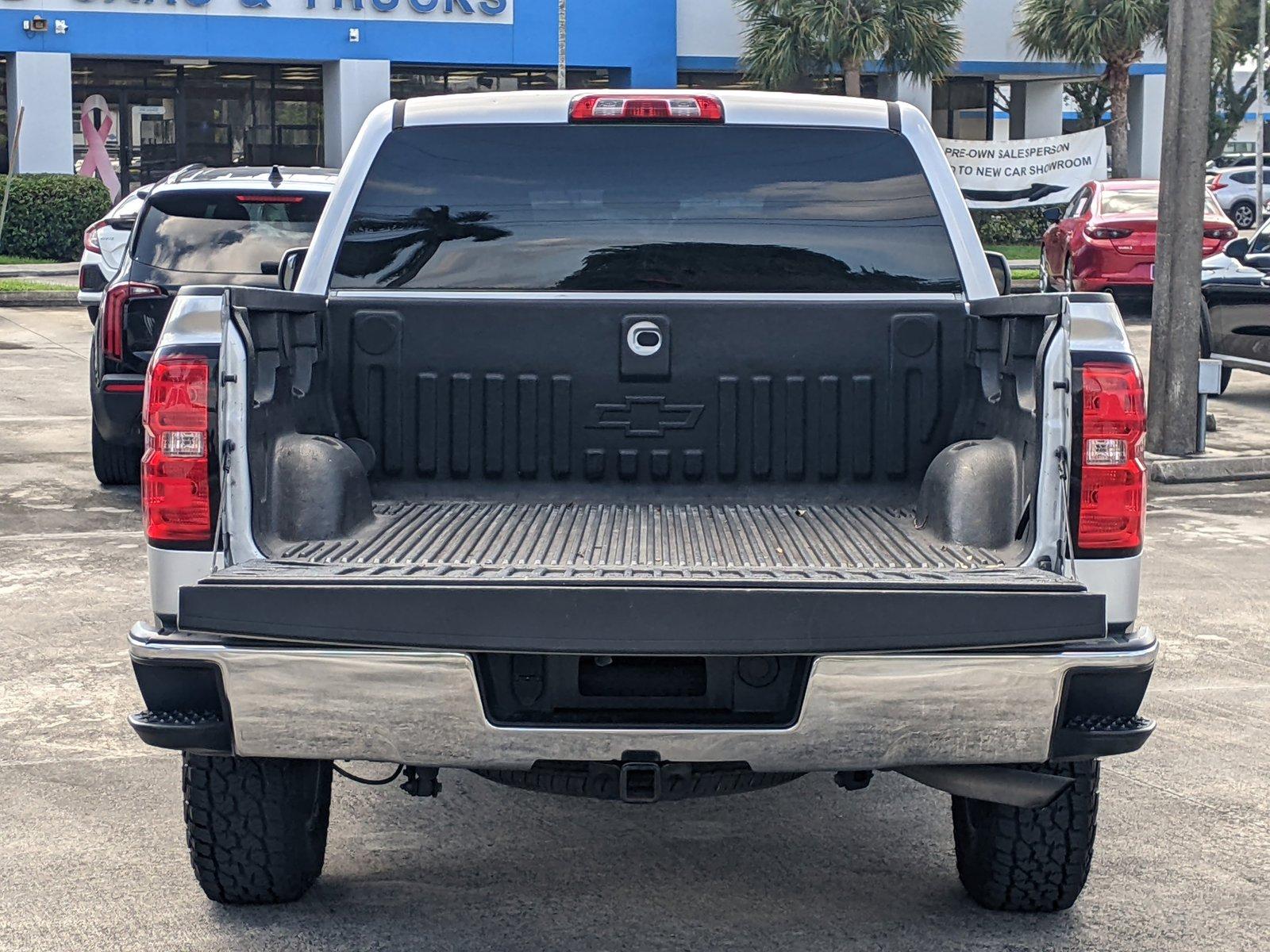 2018 Chevrolet Silverado 1500 Vehicle Photo in PEMBROKE PINES, FL 33024-6534