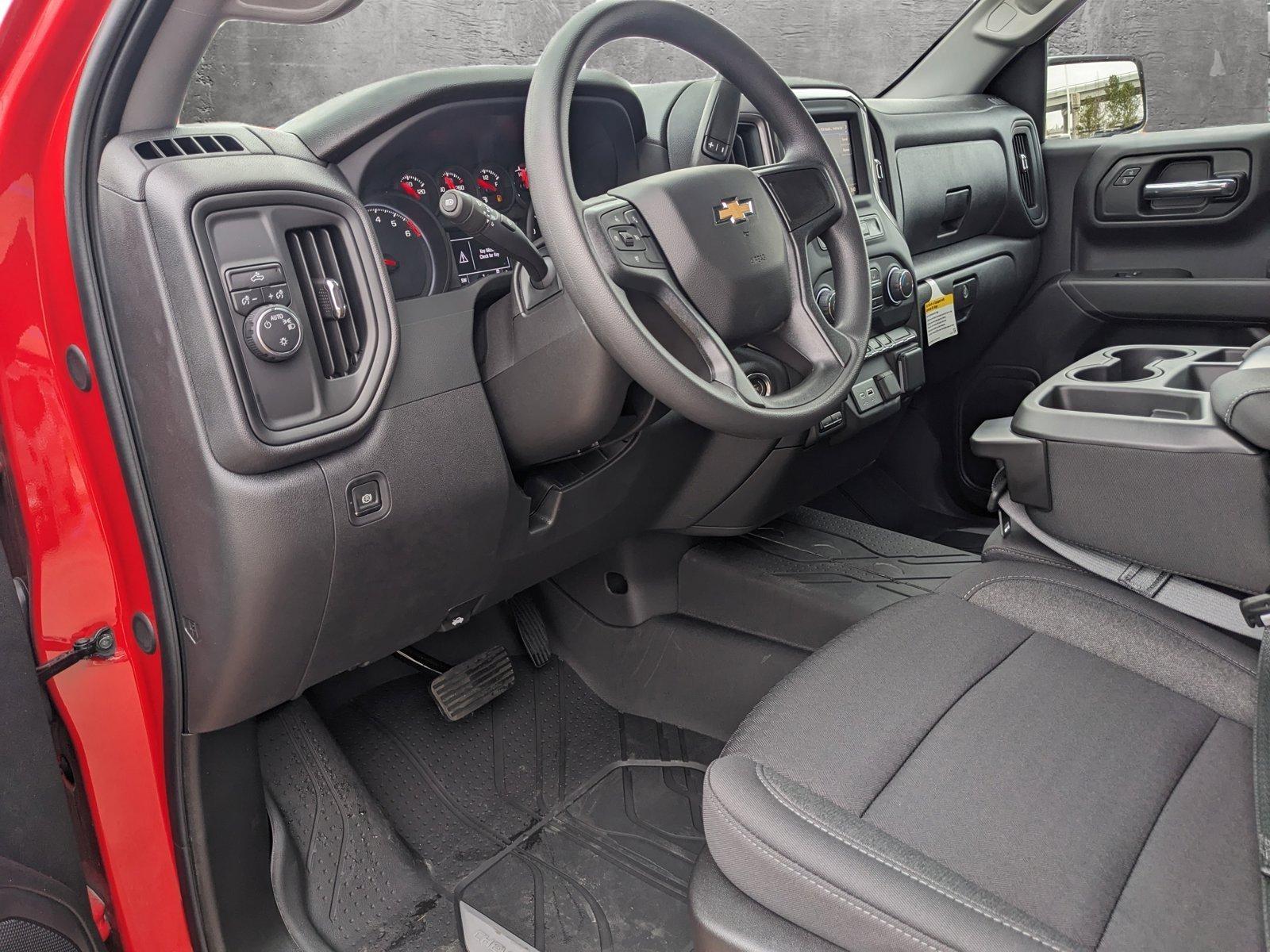 2024 Chevrolet Silverado 1500 Vehicle Photo in HOUSTON, TX 77034-5009