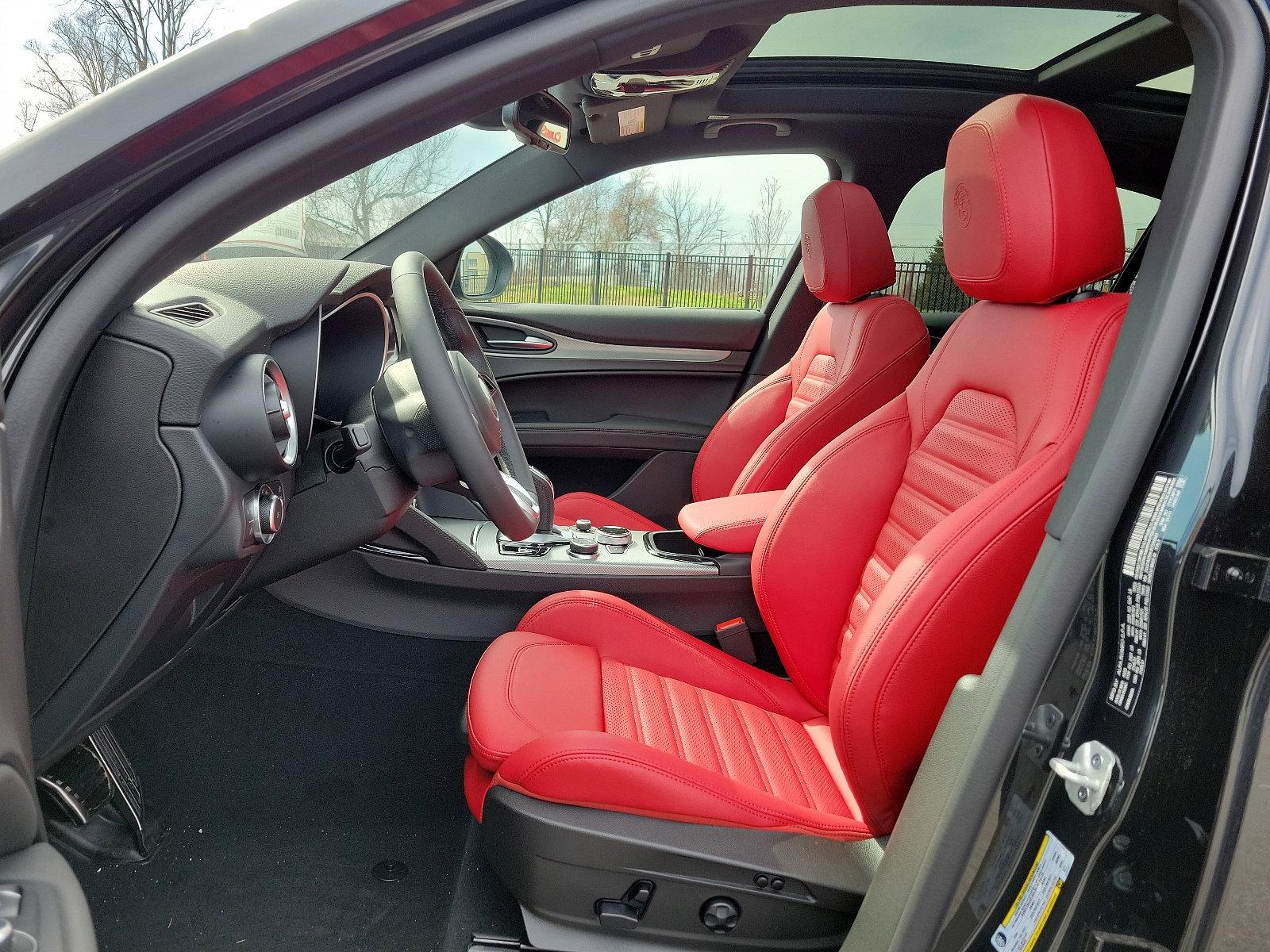 2024 Alfa Romeo Stelvio Vehicle Photo in Willow Grove, PA 19090