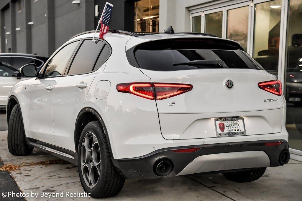 2023 Alfa Romeo Stelvio Vehicle Photo in Saint Charles, IL 60174