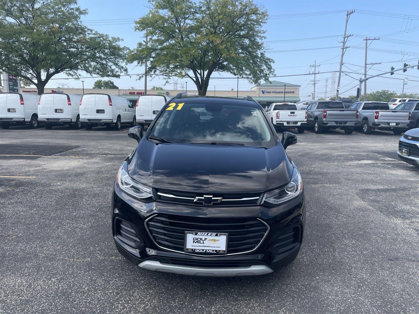 Used 2021 Chevrolet Trax LT with VIN KL7CJPSM7MB367892 for sale in Plainfield, IL