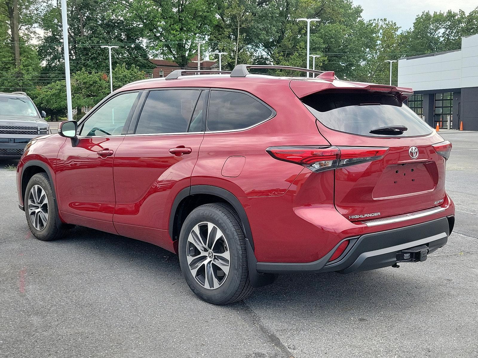 2022 Toyota Highlander Vehicle Photo in Harrisburg, PA 17111