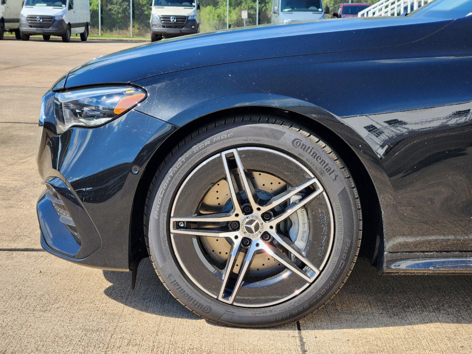 2025 Mercedes-Benz E-Class Vehicle Photo in HOUSTON, TX 77079