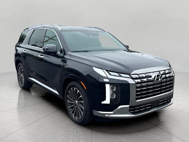 2024 Hyundai PALISADE Vehicle Photo in Oshkosh, WI 54904