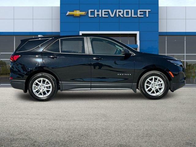 2024 Chevrolet Equinox Vehicle Photo in RIVERSIDE, CA 92504-4106