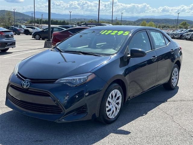 2018 Toyota Corolla Vehicle Photo in ALCOA, TN 37701-3235