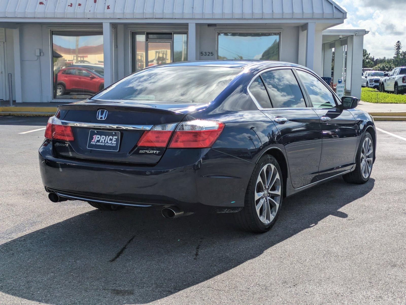 2014 Honda Accord Sedan Vehicle Photo in Panama City, FL 32401