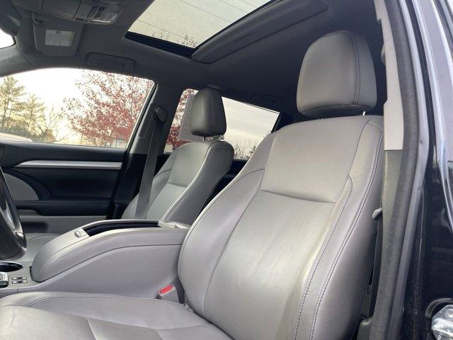 2018 Toyota Highlander Vehicle Photo in Flemington, NJ 08822