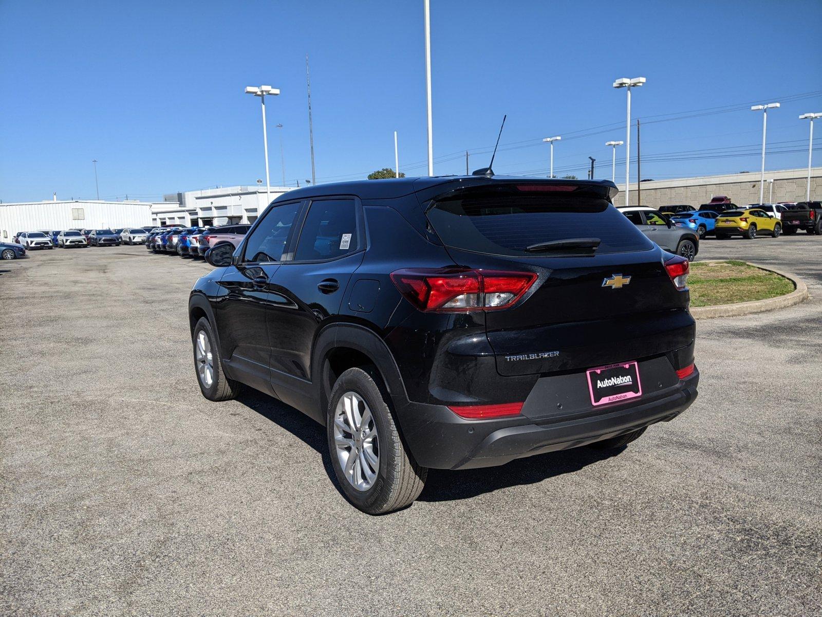 2025 Chevrolet Trailblazer Vehicle Photo in AUSTIN, TX 78759-4154