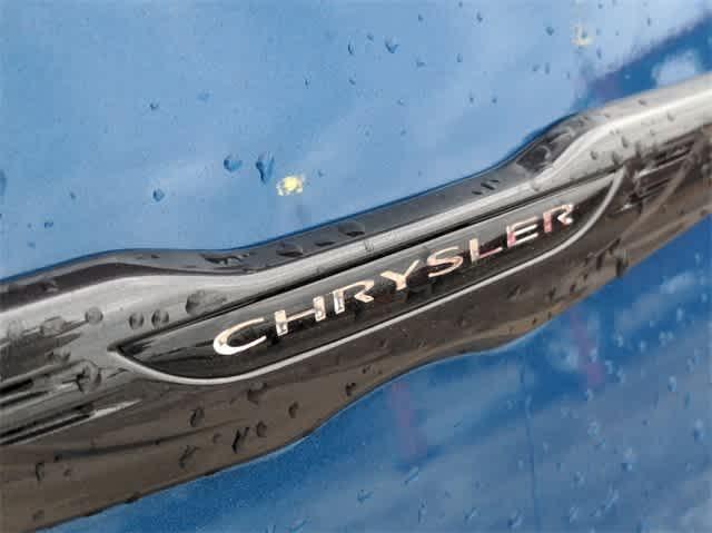 2023 Chrysler 300 Vehicle Photo in Corpus Christi, TX 78411