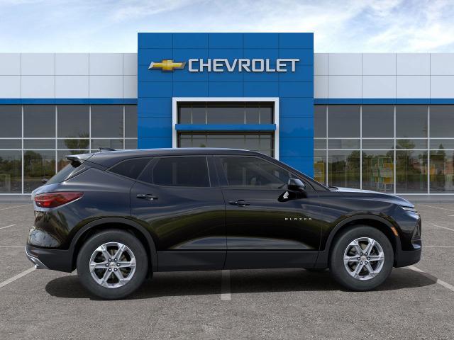 2025 Chevrolet Blazer Vehicle Photo in PEMBROKE PINES, FL 33024-6534