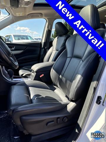 2022 Subaru Ascent Vehicle Photo in Puyallup, WA 98371