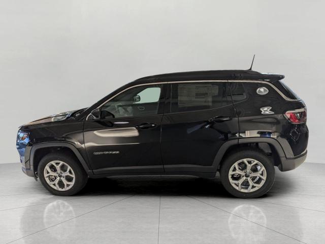 2025 Jeep Compass Vehicle Photo in Oshkosh, WI 54901