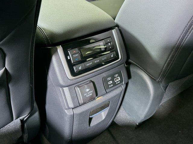 2024 Subaru Ascent Vehicle Photo in Doylestown, PA 18902