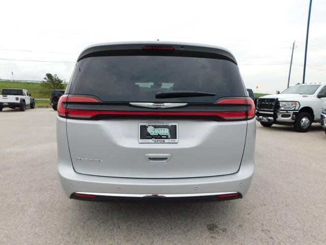 2024 Chrysler Pacifica Vehicle Photo in Gatesville, TX 76528