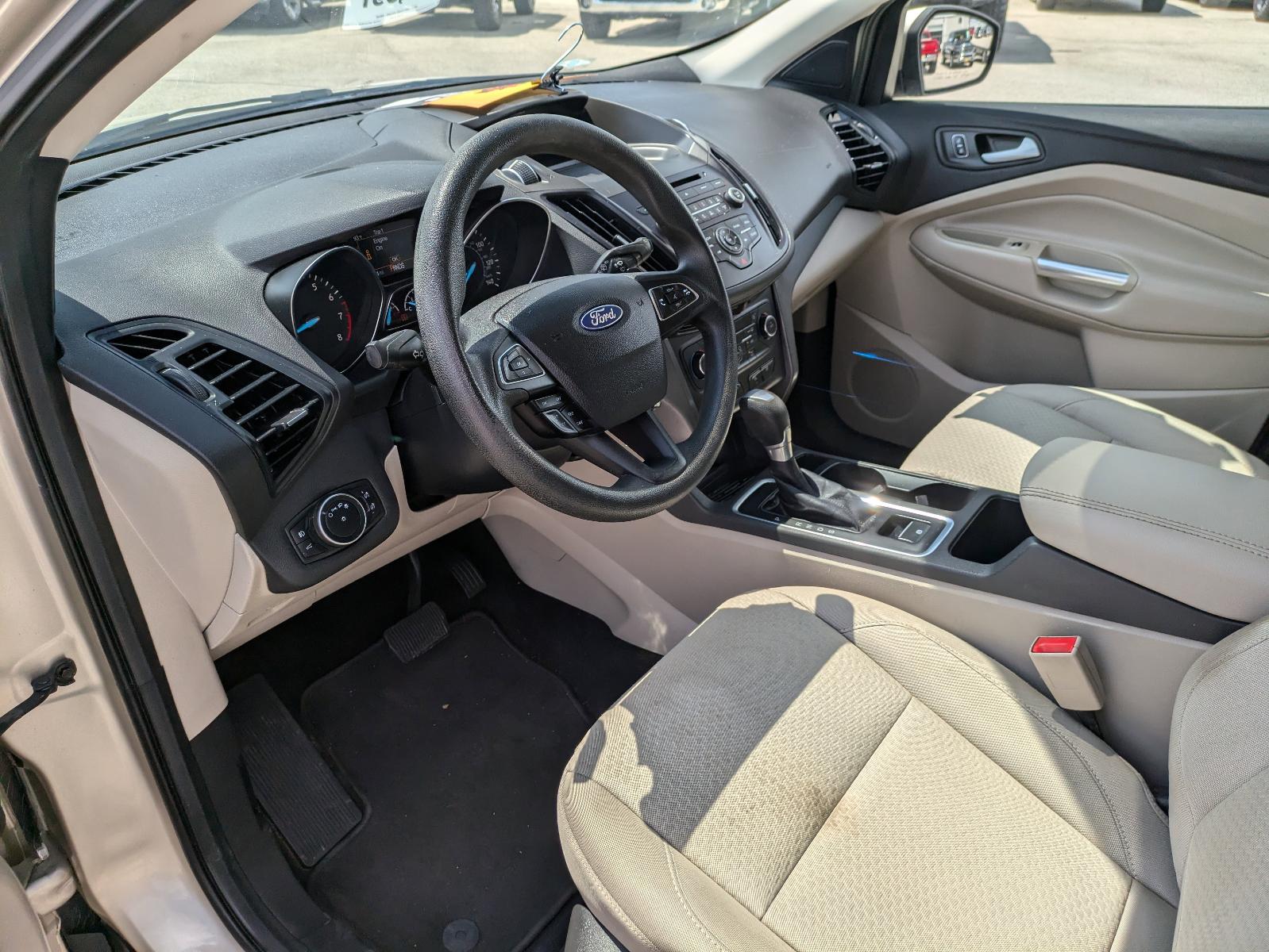 2017 Ford Escape Vehicle Photo in Seguin, TX 78155