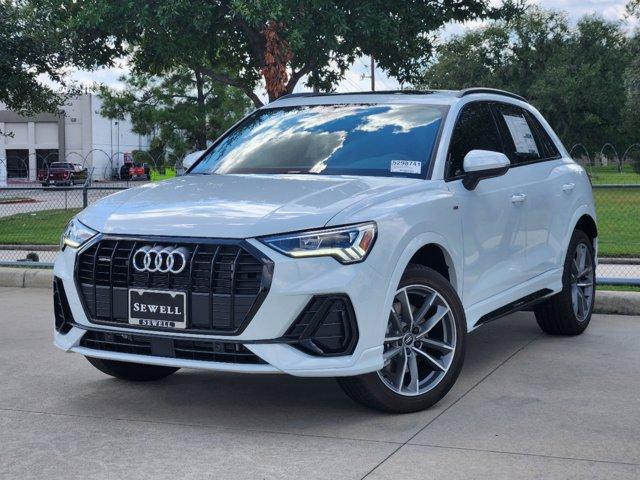 2024 Audi Q3 Vehicle Photo in HOUSTON, TX 77090