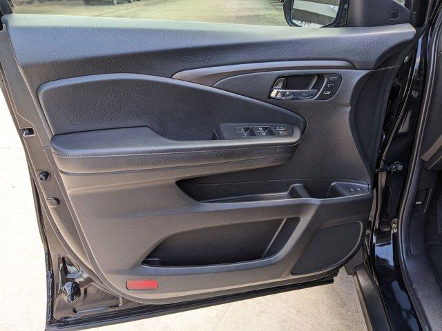 2022 Honda Pilot Vehicle Photo in San Antonio, TX 78209